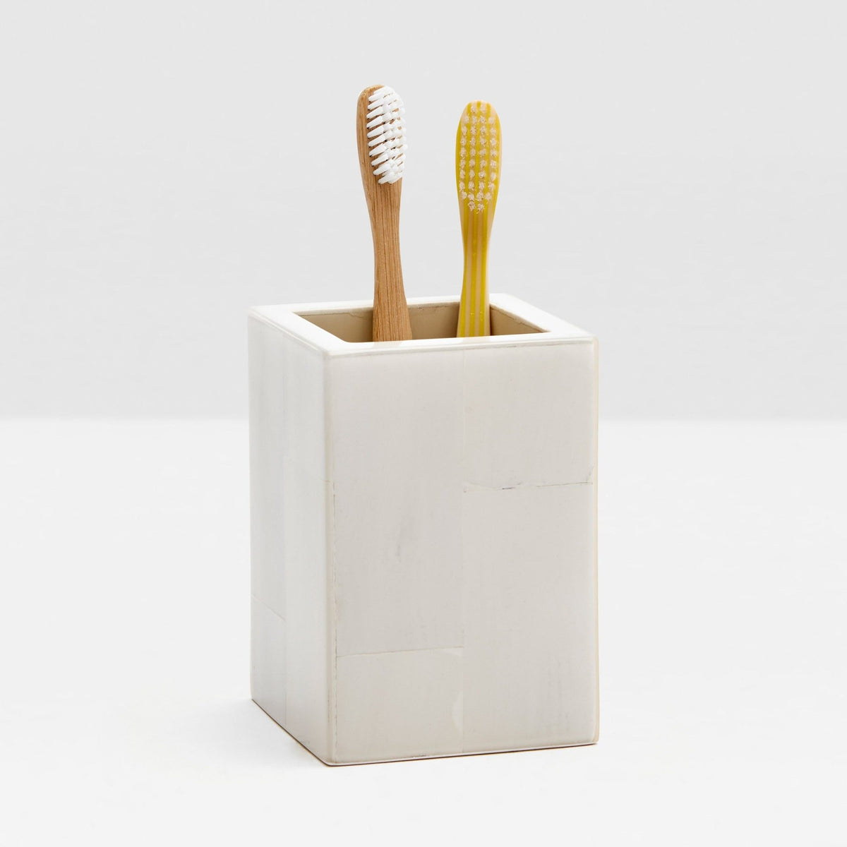 Pigeon and Poodle - PP000256 - Arles Brush Holder - Arles - White Faux Horn