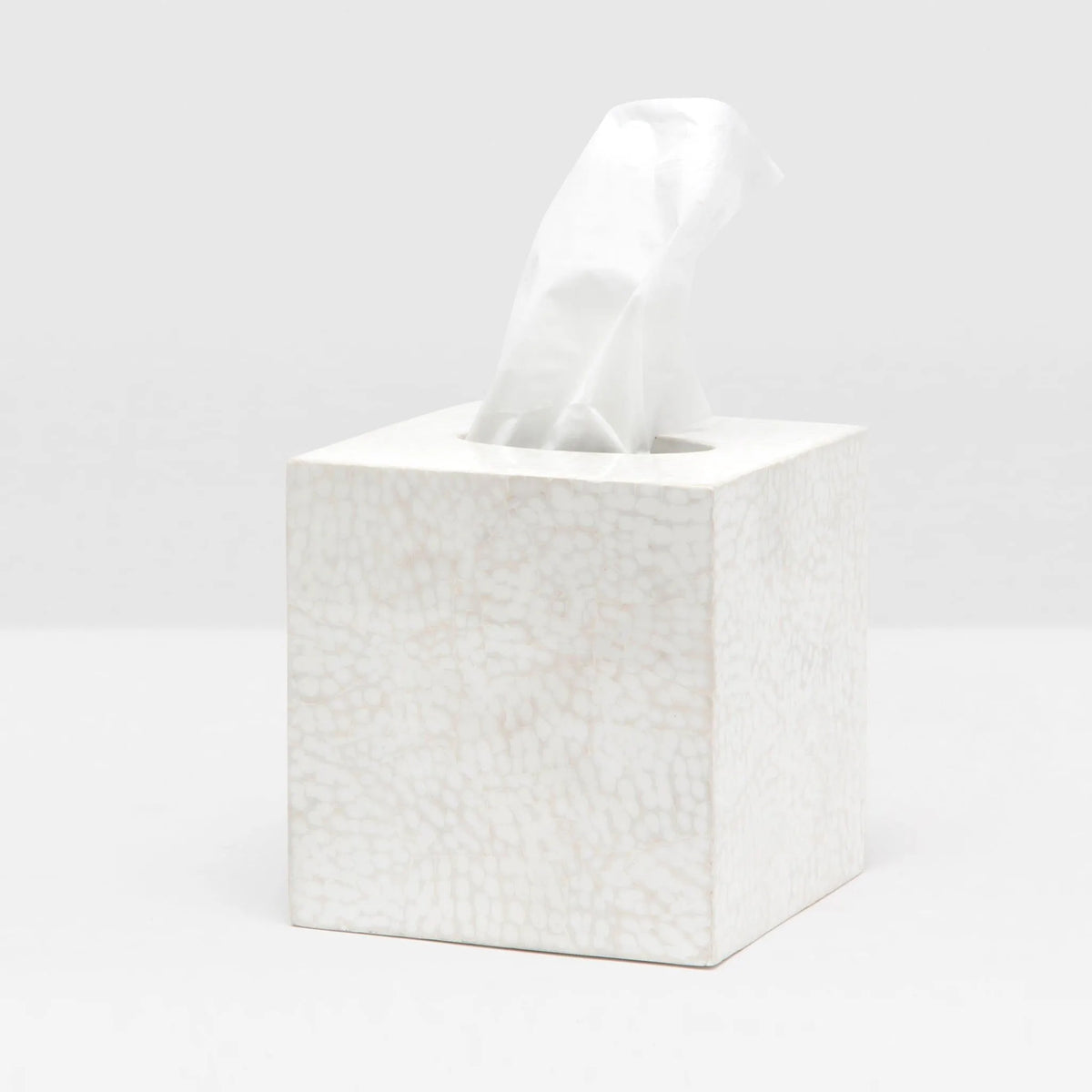 Pigeon and Poodle - PP000382 - Callas Tissue Box - Callas - White Lacquered Eggshell