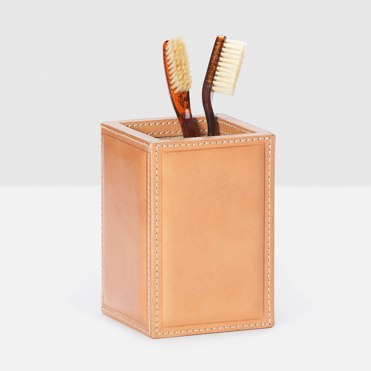 Pigeon and Poodle - PP000830 - Lorient Brush Holder - Lorient - Aged Camel Full-Grain Leather