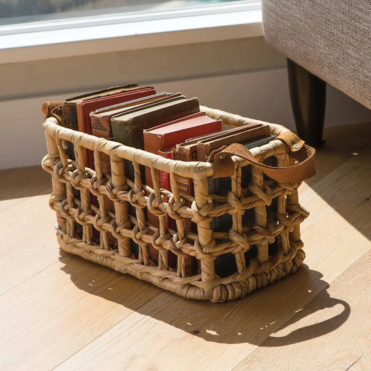 Pigeon and Poodle - PP002463 - Somerset Basket Set - Somerset - White Woven Water Hyacinth