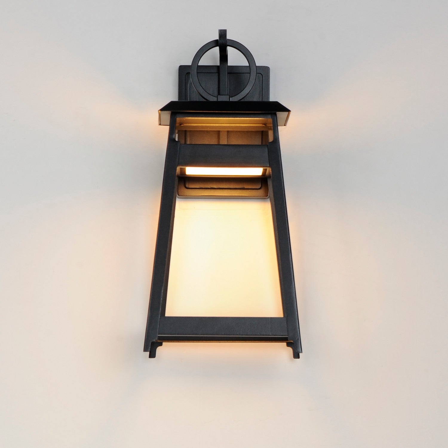 Pagoda LED Outdoor Wall Sconce