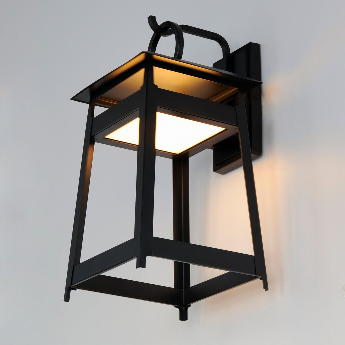 Pagoda LED Outdoor Wall Sconce