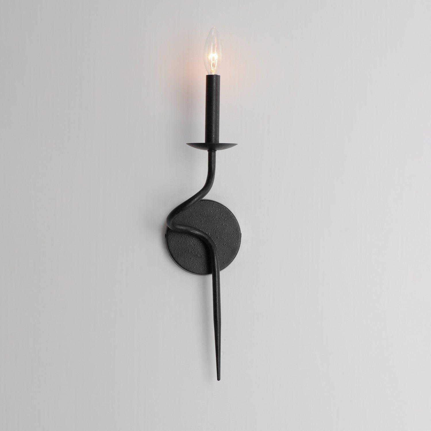 Padrona Wall Sconce