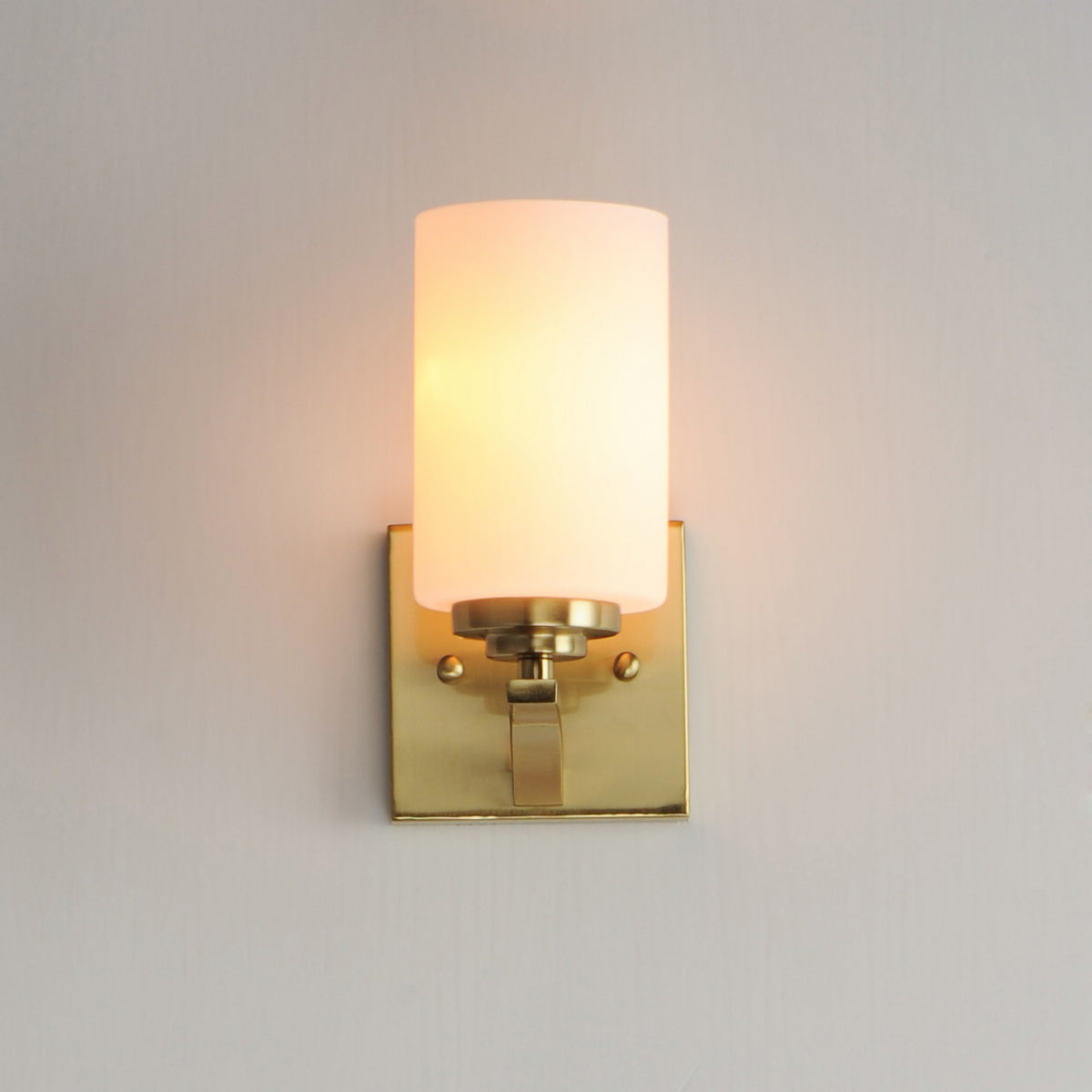 Deven Wall Sconce