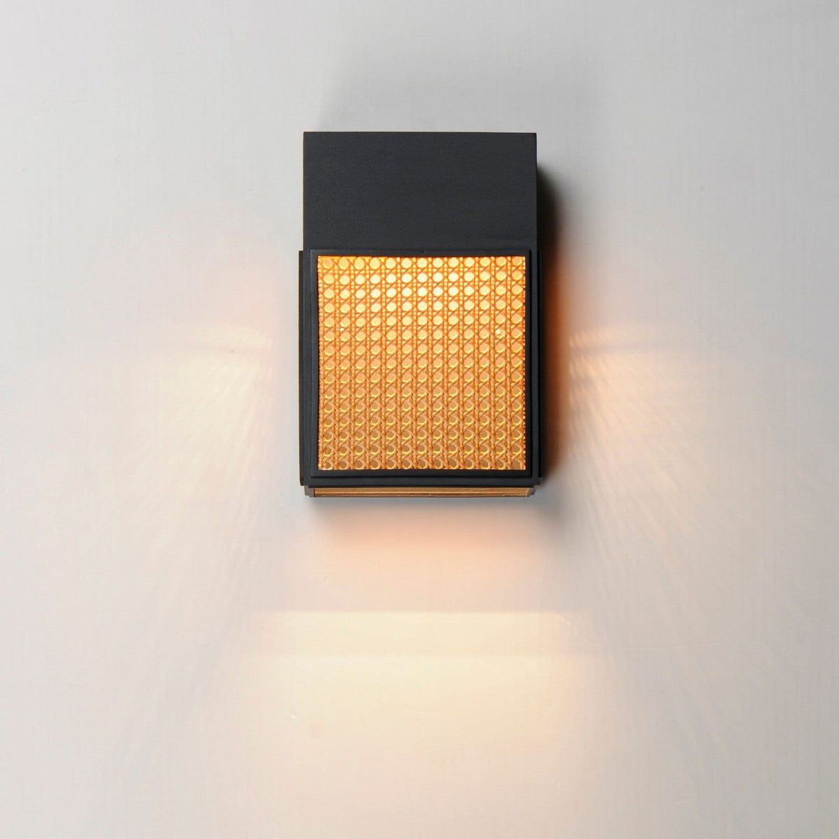 Lattice LED Outdoor Wall Sconce