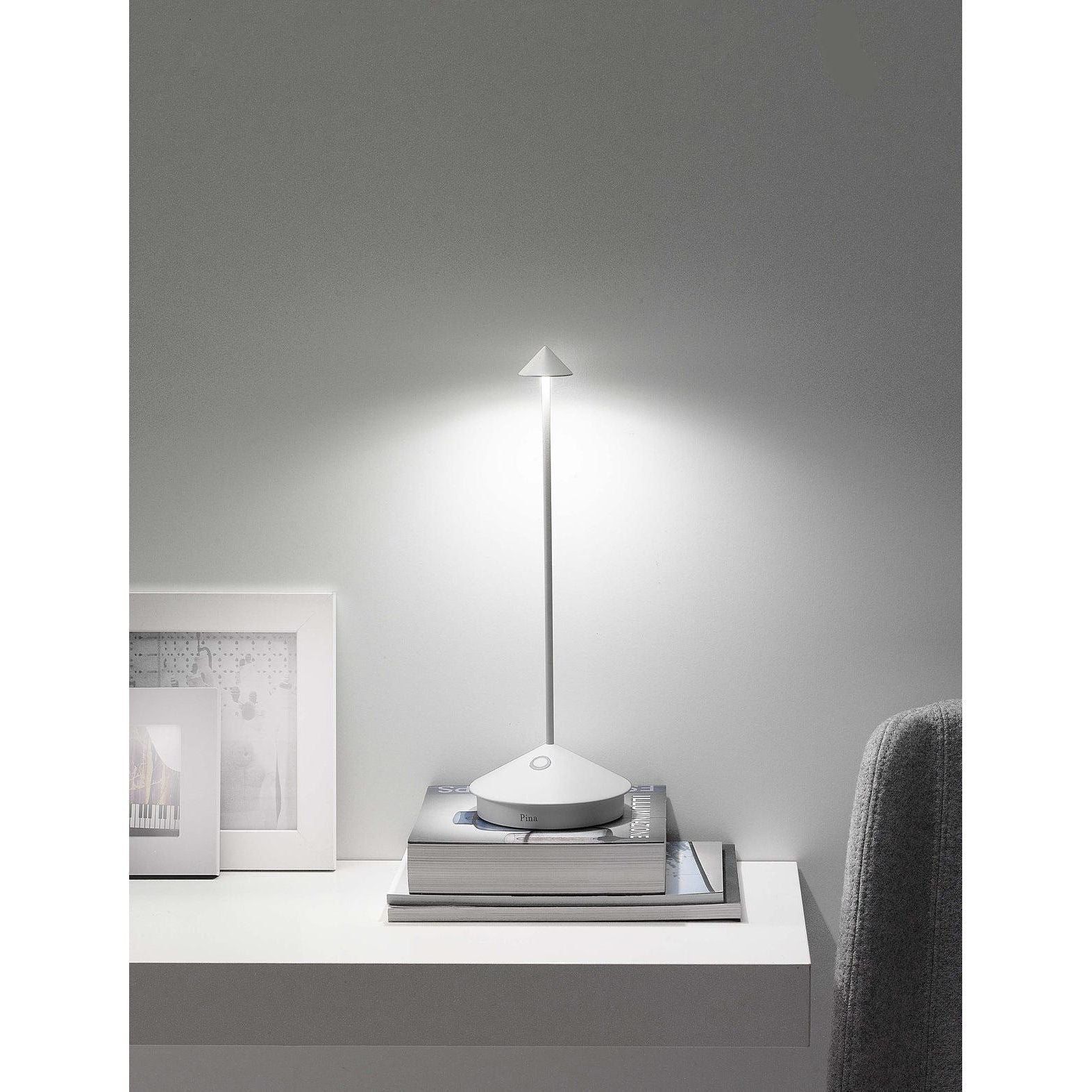 BESTA - Lampe de Bureau LED, Avec porte-stylo, sans fil, à