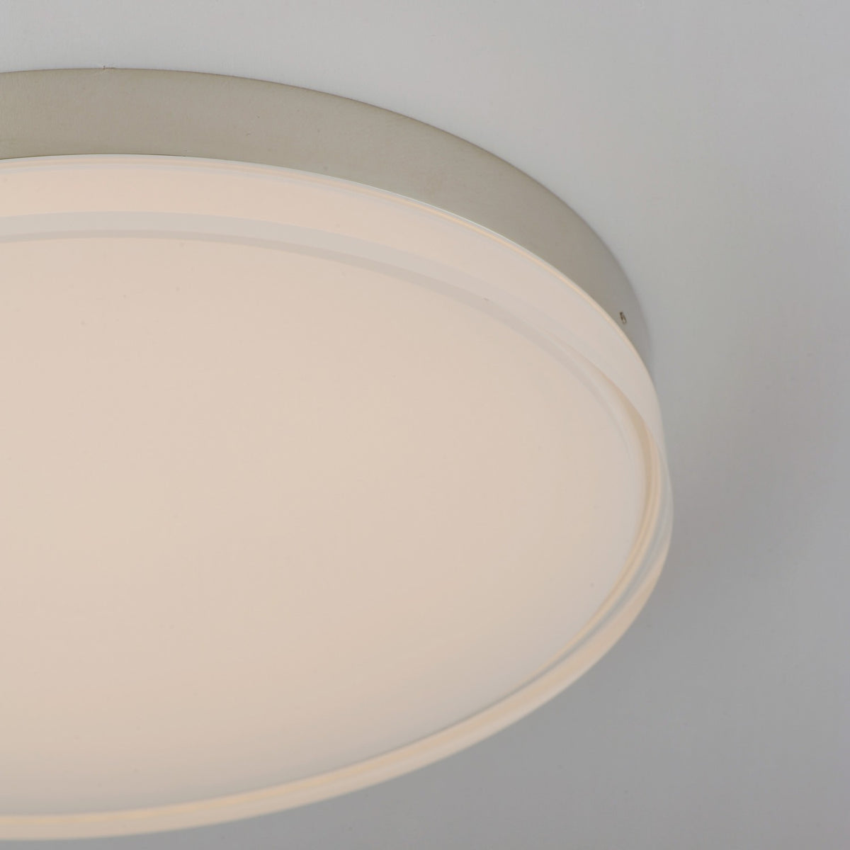 Illuminaire II Round LED Flush Mount