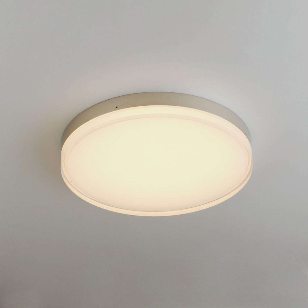 Illuminaire II Round LED Flush Mount