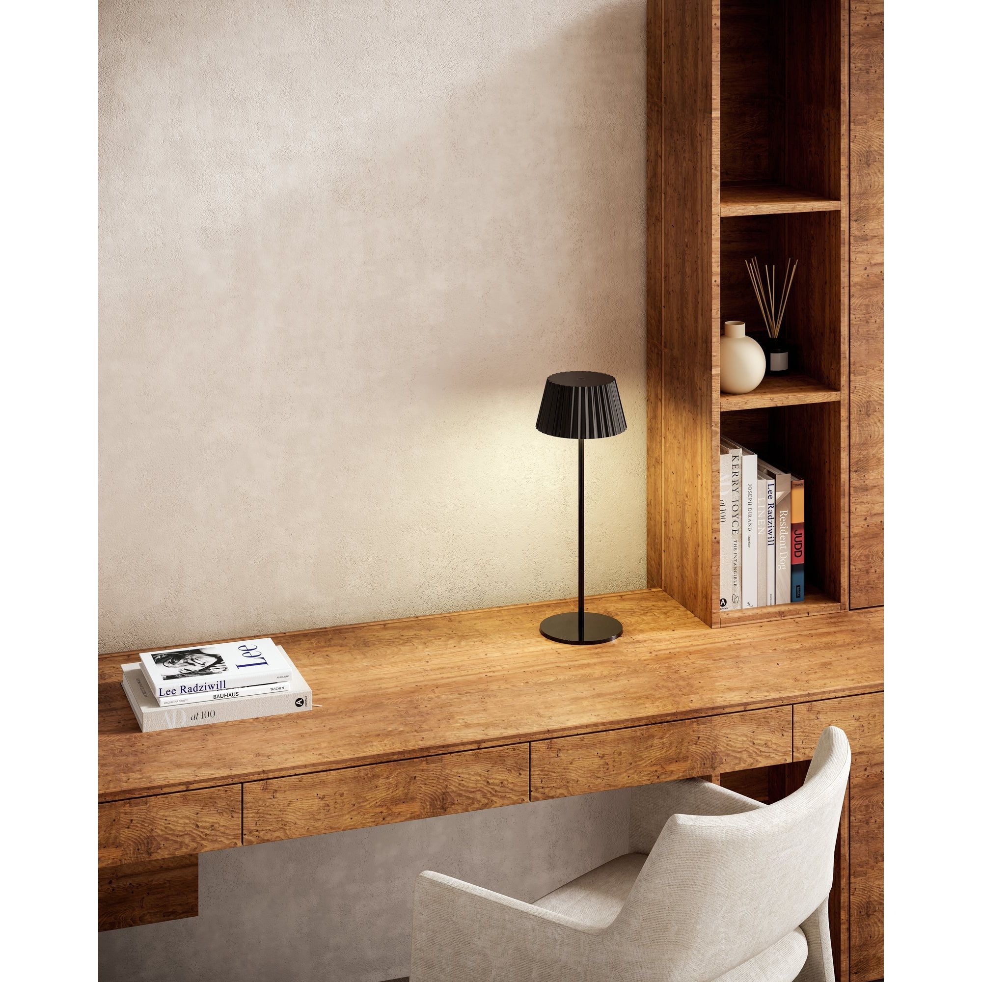 Dario LED Table Lamp