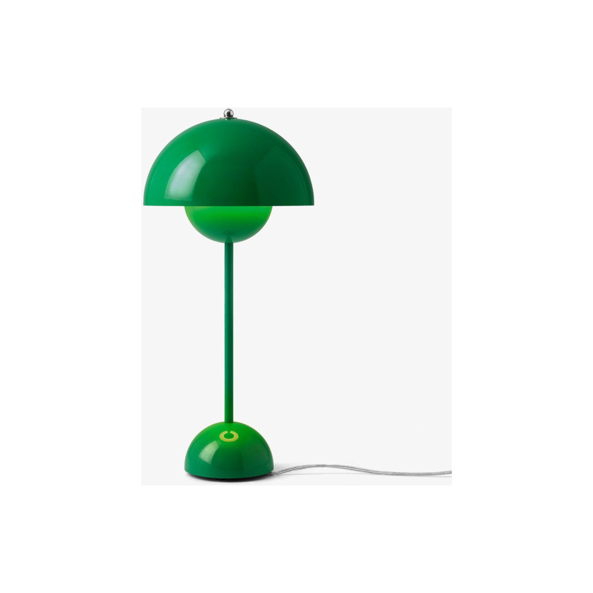 &Tradition - Flowerpot VP3 Table Lamp - AT-133084A205 | Montreal Lighting & Hardware