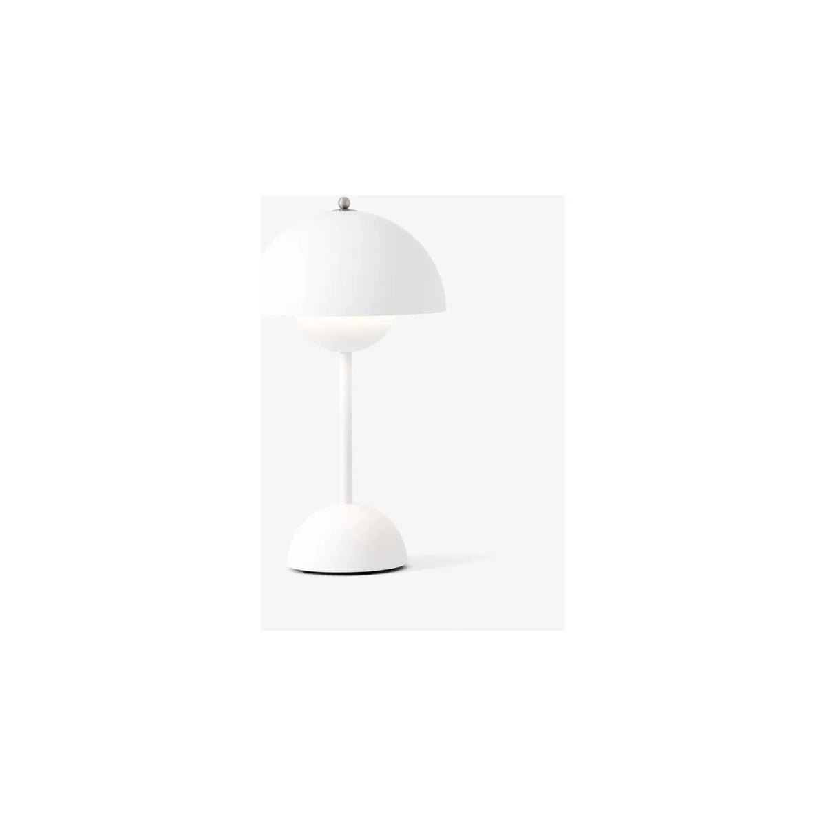 &Tradition - Flowerpot VP9 Portable Table Lamp - AT-133093A221 | Montreal Lighting & Hardware