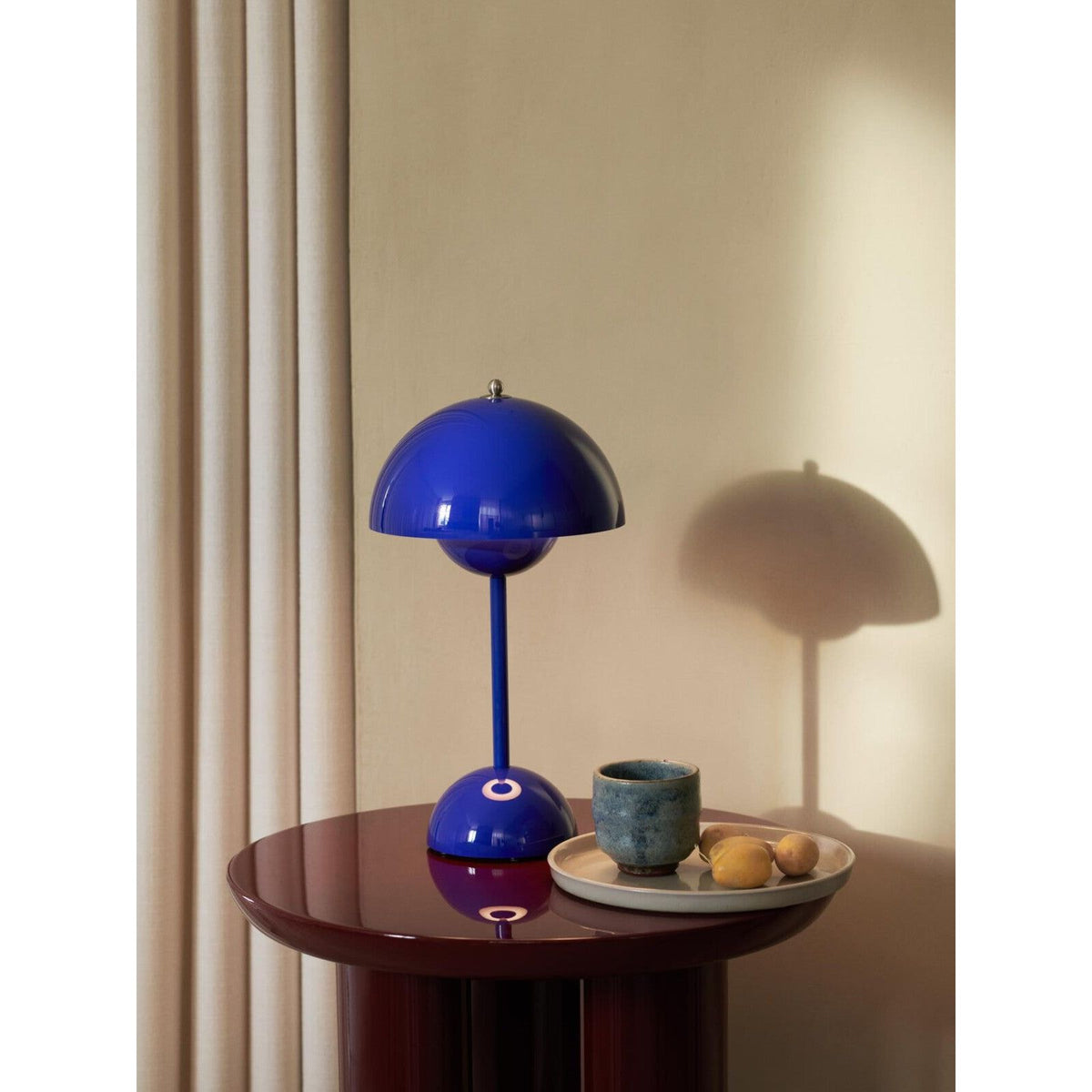 &Tradition - Flowerpot VP9 Portable Table Lamp - AT-133093A268 | Montreal Lighting & Hardware