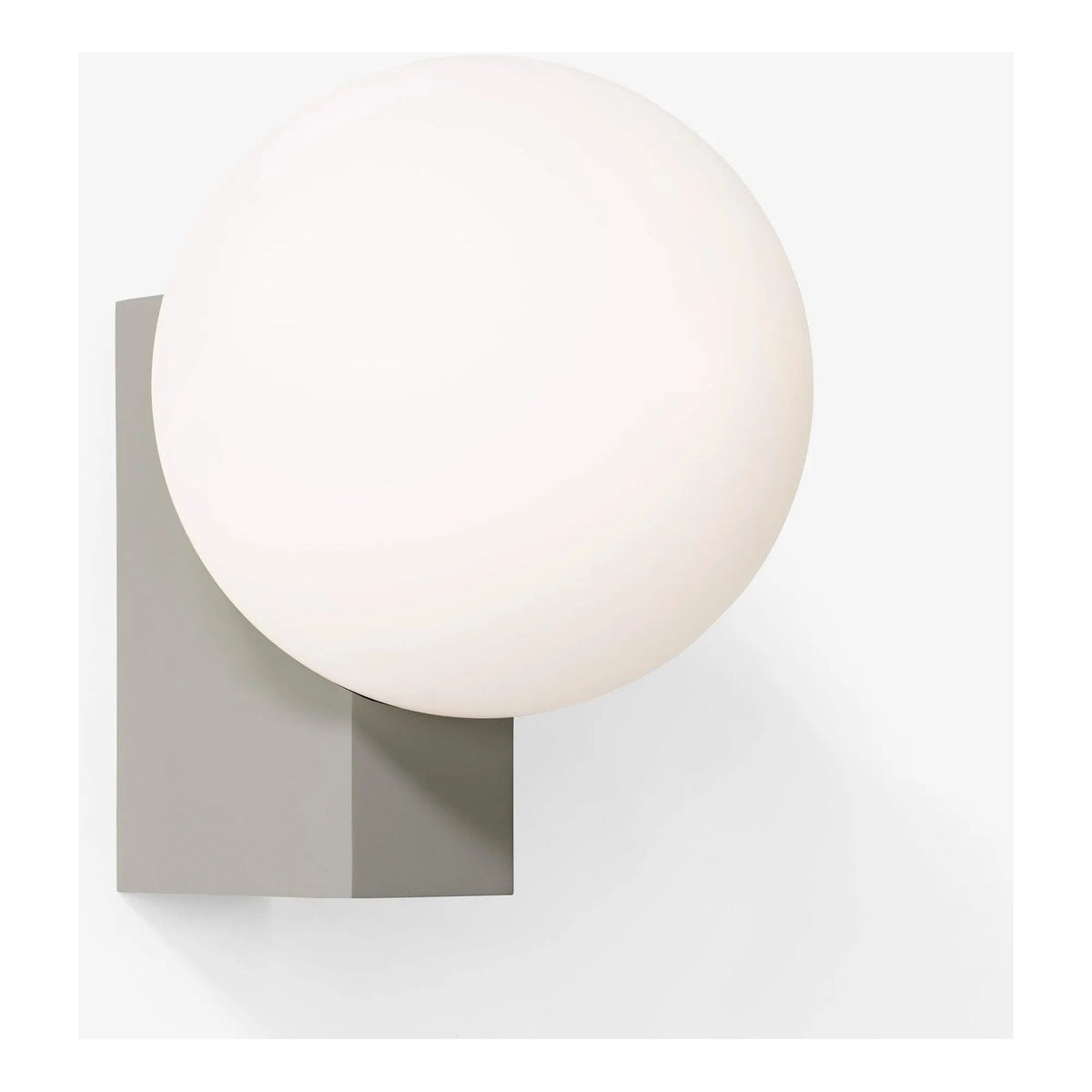 &Tradition - Journey Wall Light - AT-133157A161 | Montreal Lighting & Hardware