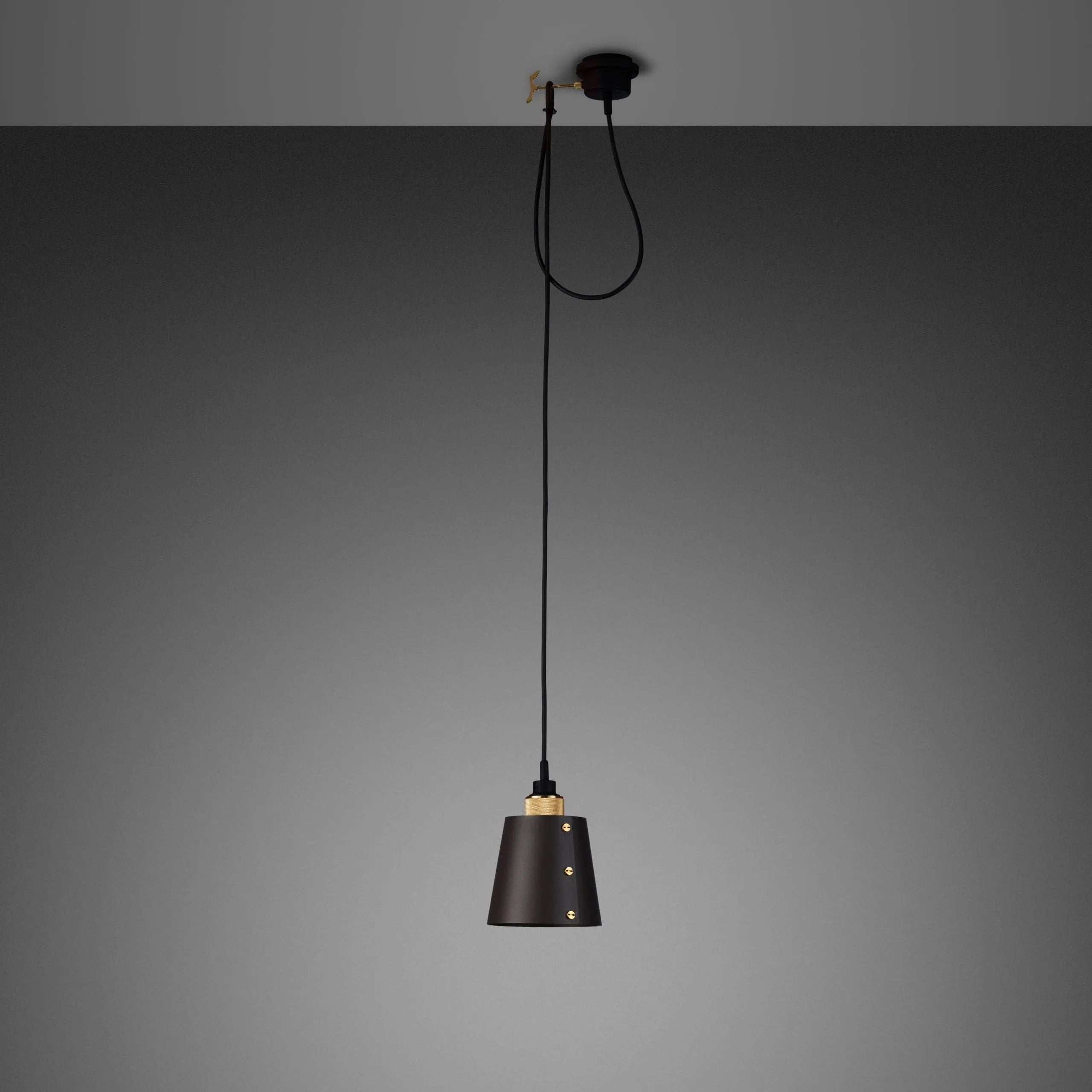 Buster + Punch - Hooked 1.0 Pendant - NHK-18478 | Montreal Lighting & Hardware