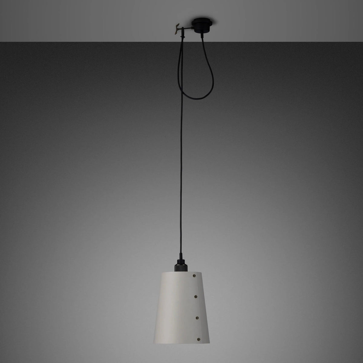 Buster + Punch - Hooked 1.0 Pendant - NHK-18478 | Montreal Lighting & Hardware