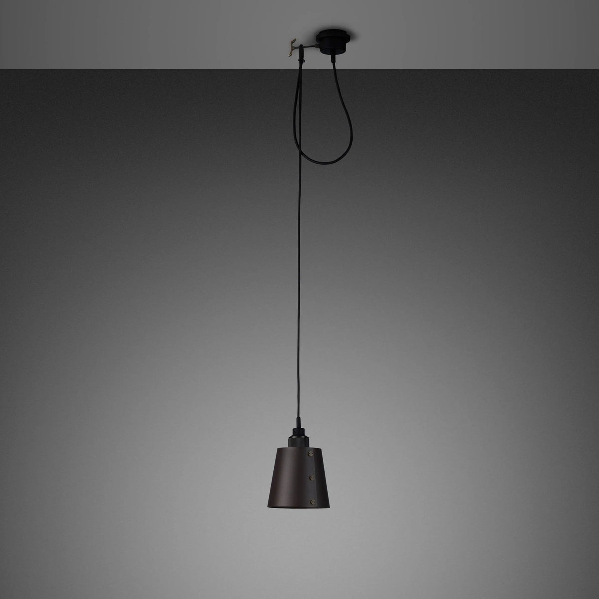 Buster + Punch - Hooked 1.0 Pendant - NHK-20482 | Montreal Lighting & Hardware