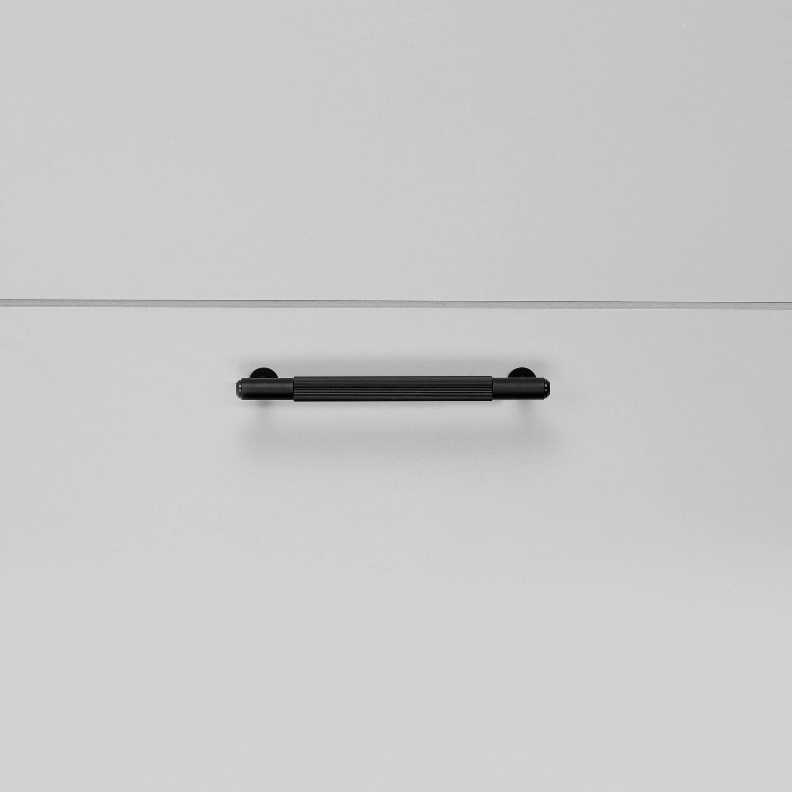 Buster + Punch - Pull Bar - Linear - NPB-02333 | Montreal Lighting & Hardware