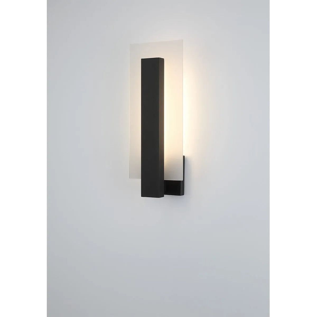 Eurofase - Hanson LED Pendant - 35948-018 | Montreal Lighting & Hardware