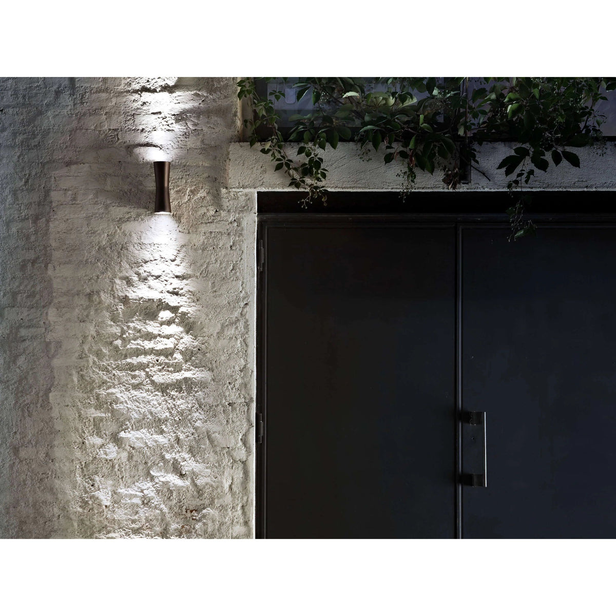 Flos - Clessidra Outdoor Lamp - FU158306 | Montreal Lighting & Hardware