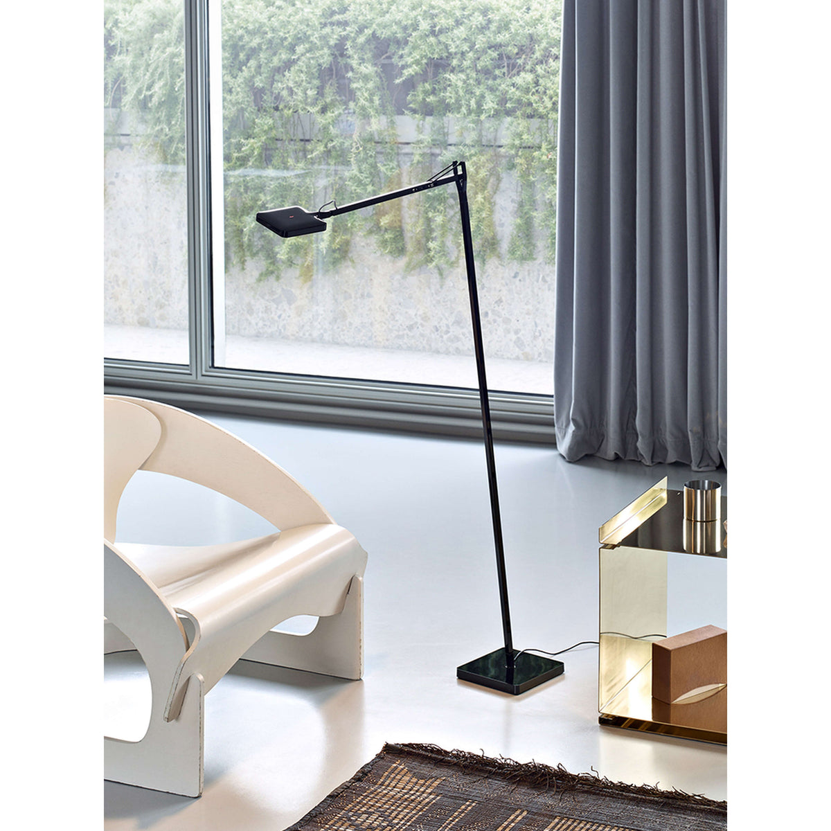 Flos - Kelvin LED Floor Lamp - F3305009 | Montreal Lighting & Hardware