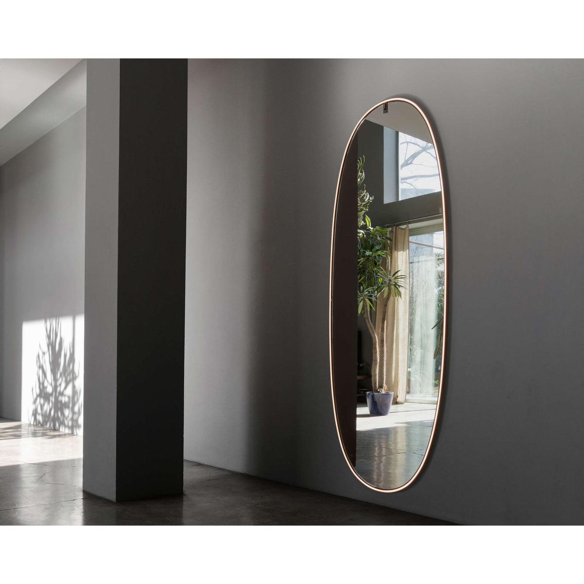 Flos - La Plus Belle Wall-Mounted Mirror with Integrated LED lights - FU368164 | Montreal Lighting & Hardware