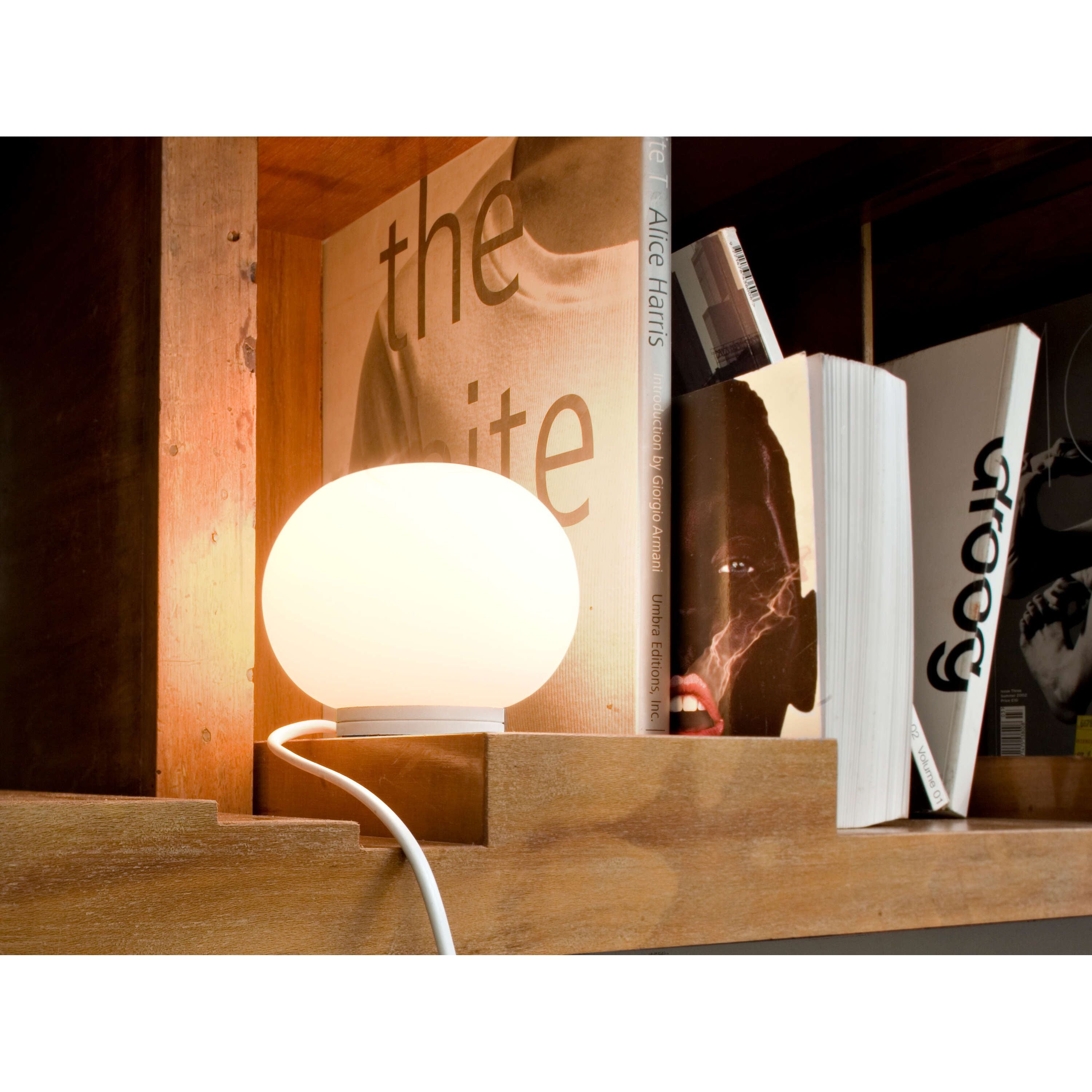 Flos - Mini Glo-Ball Table Lamp - FU419109 | Montreal Lighting & Hardware