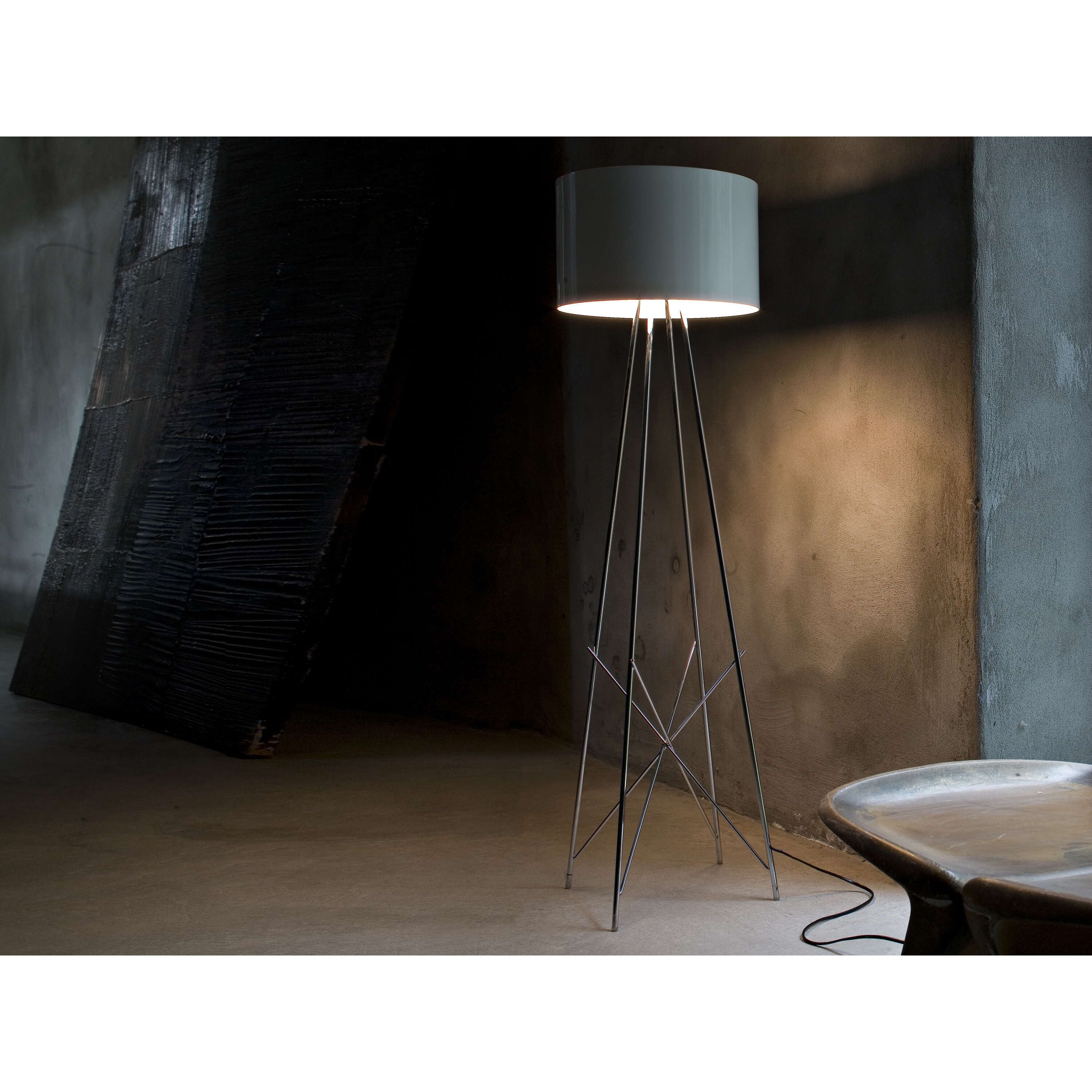 Flos - Ray Floor Lamp - FU592130 | Montreal Lighting & Hardware