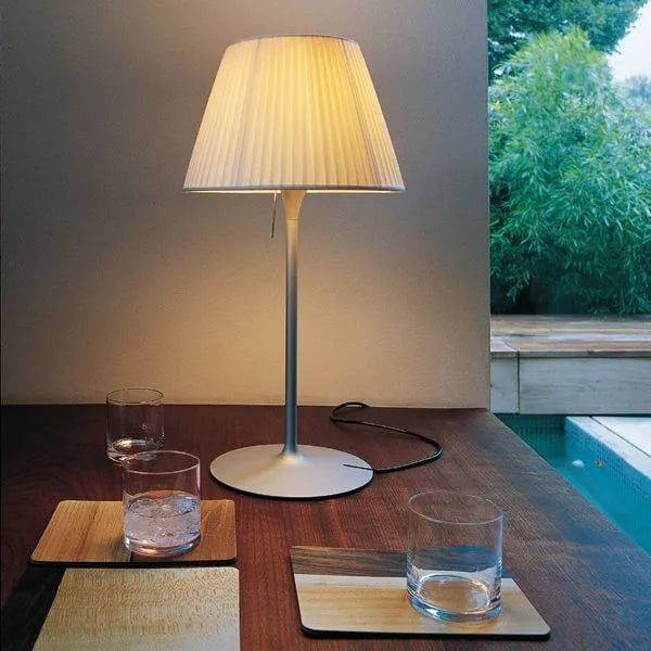 Flos - Romeo Soft Table Lamp - FU610107 | Montreal Lighting & Hardware