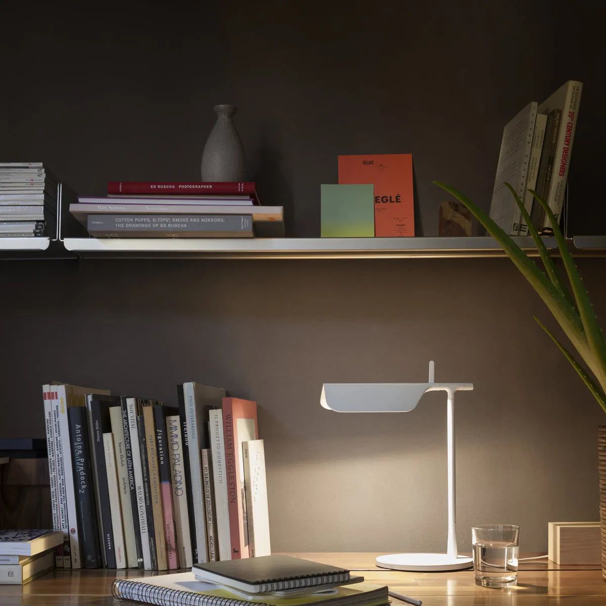 Flos - Tab Table Lamp - F6563009 | Montreal Lighting & Hardware