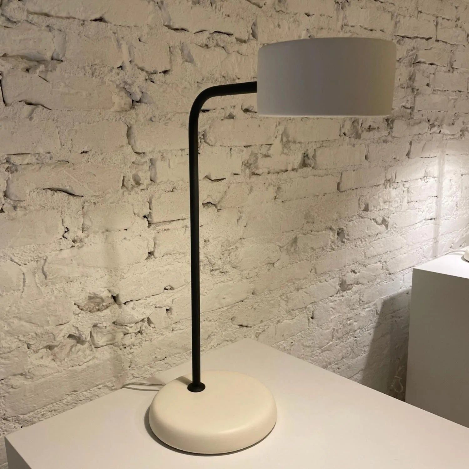 Geo Contemporary - Angra Table Lamp - ABE001 | Montreal Lighting & Hardware