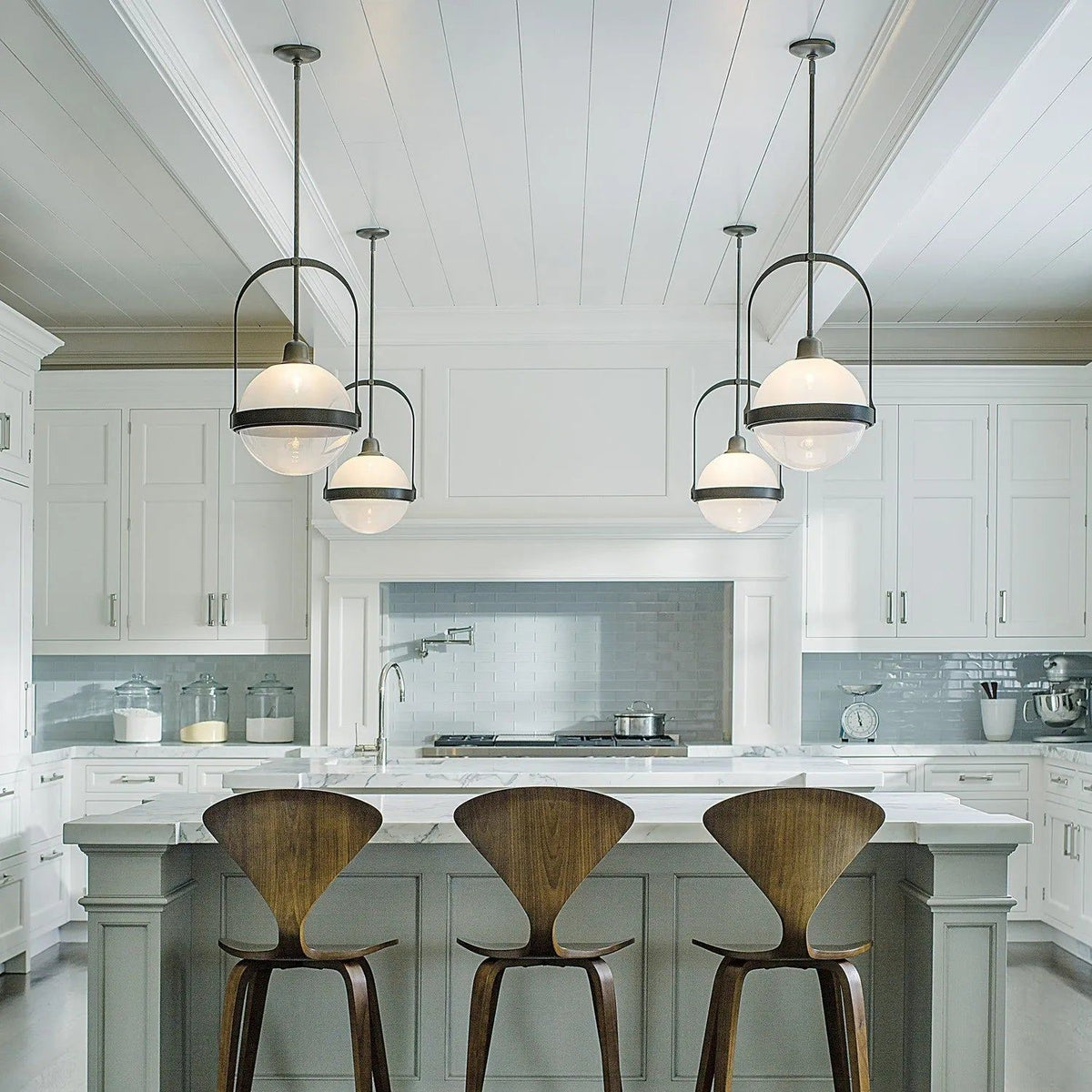 Hubbardton Forge - Atlas Schoolhouse Pendant - 187460-SKT-MULT-07-WF0605 | Montreal Lighting & Hardware