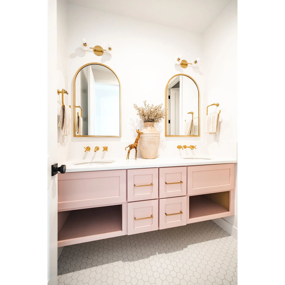 Hudson Valley Lighting - Elmont Bath Vanity - 9202-AGB | Montreal Lighting & Hardware