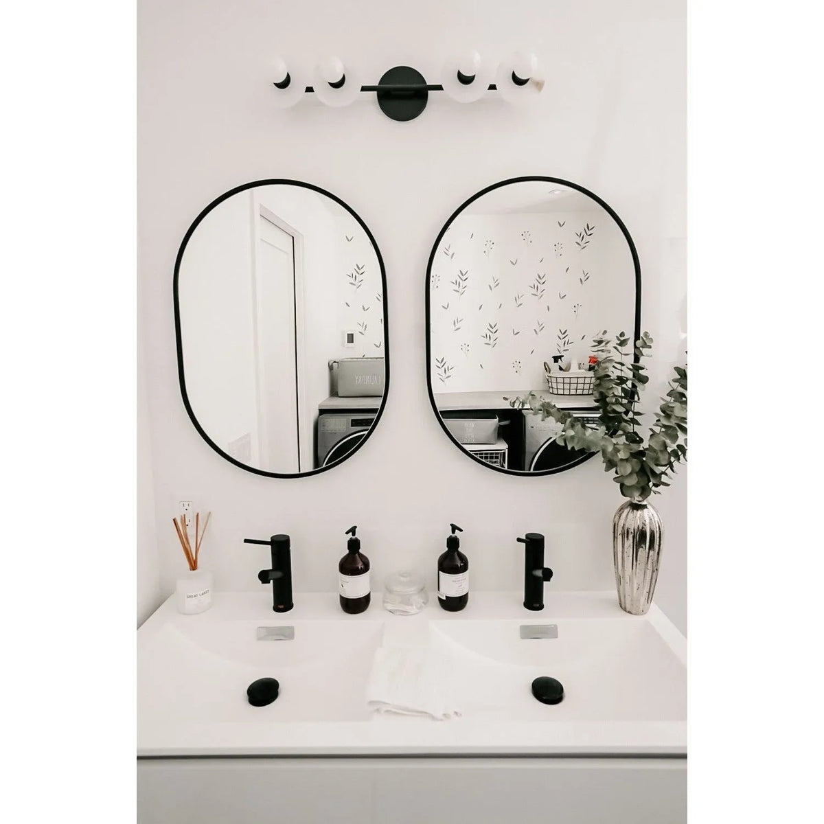 Hudson Valley Lighting - Elmont Bath Vanity - 9202-AGB | Montreal Lighting & Hardware