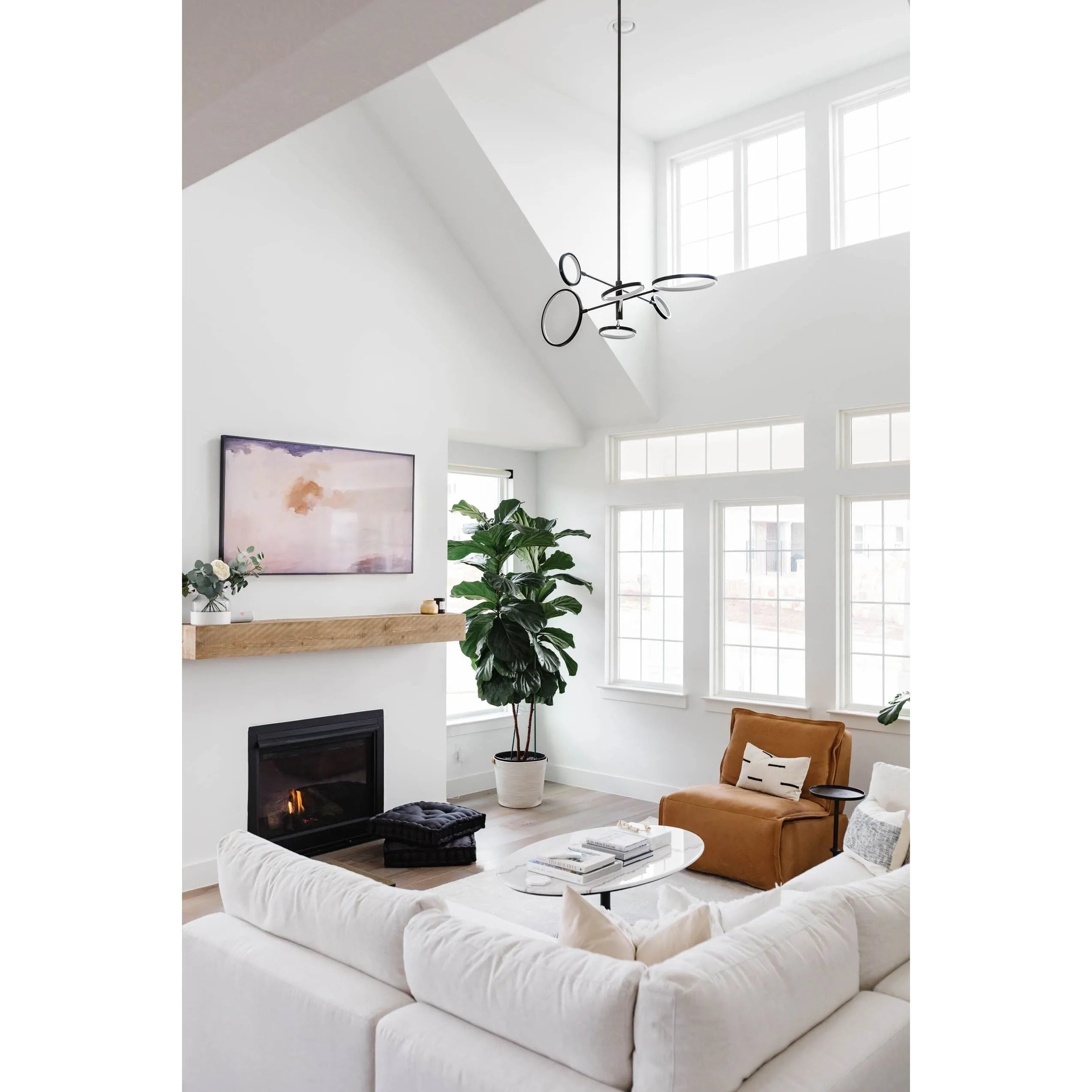 Hudson Valley Lighting - Saturn Chandelier - 4106-AGB | Montreal Lighting & Hardware