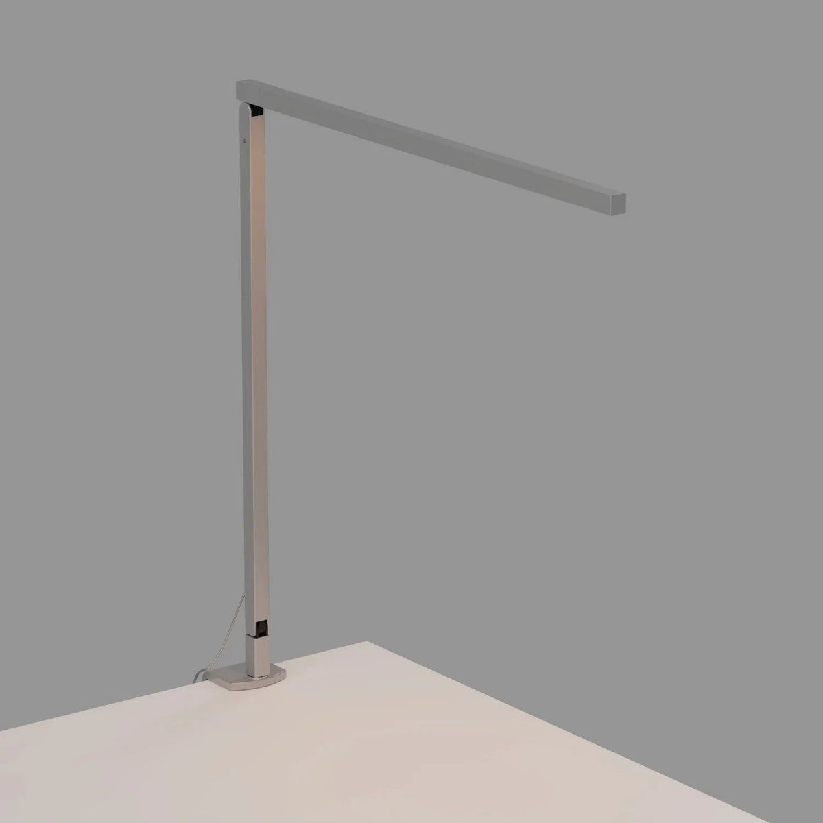 Koncept - Z-Bar Solo LED Desk Lamp Gen 4 - ZBD1000-W-SIL-2CL | Montreal Lighting & Hardware