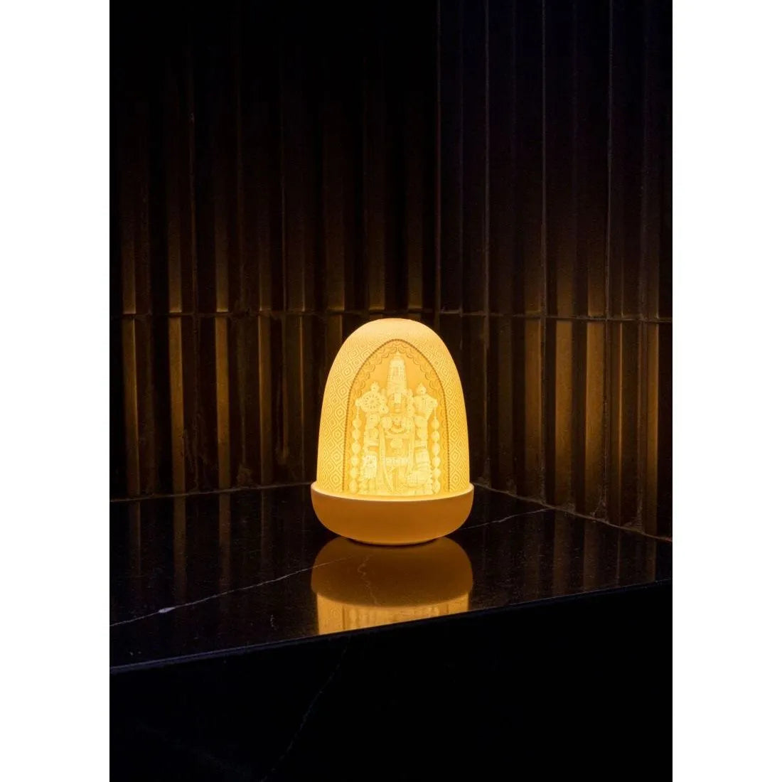 Lladro - Lord Balaji Dome Table Lamp - 1024281 | Montreal Lighting & Hardware