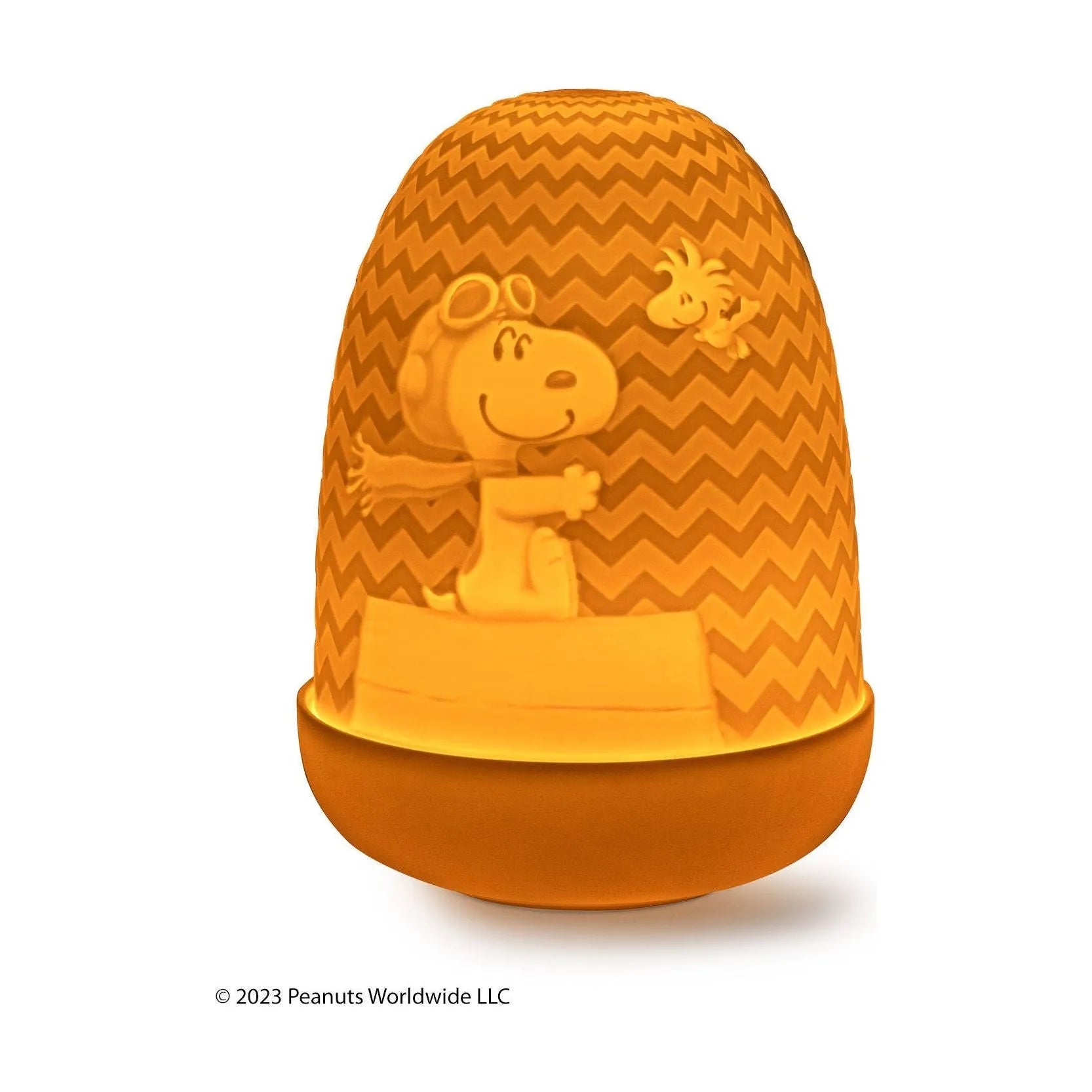 Lladro - Snoopy™ Dome Table Lamp - 1024282 | Montreal Lighting & Hardware