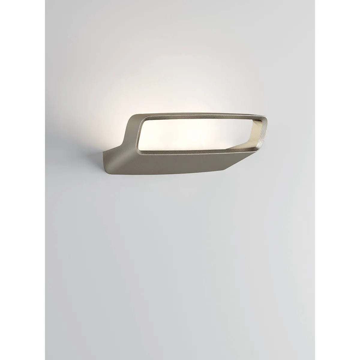 Lodes - Aile Wall Lamps - 17550 4530U | Montreal Lighting & Hardware