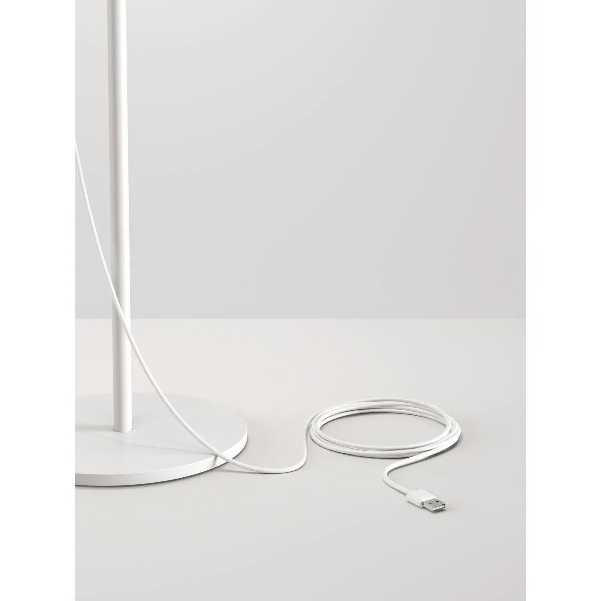 Lodes - Hover Table Lamp - 18480 1027 | Montreal Lighting & Hardware