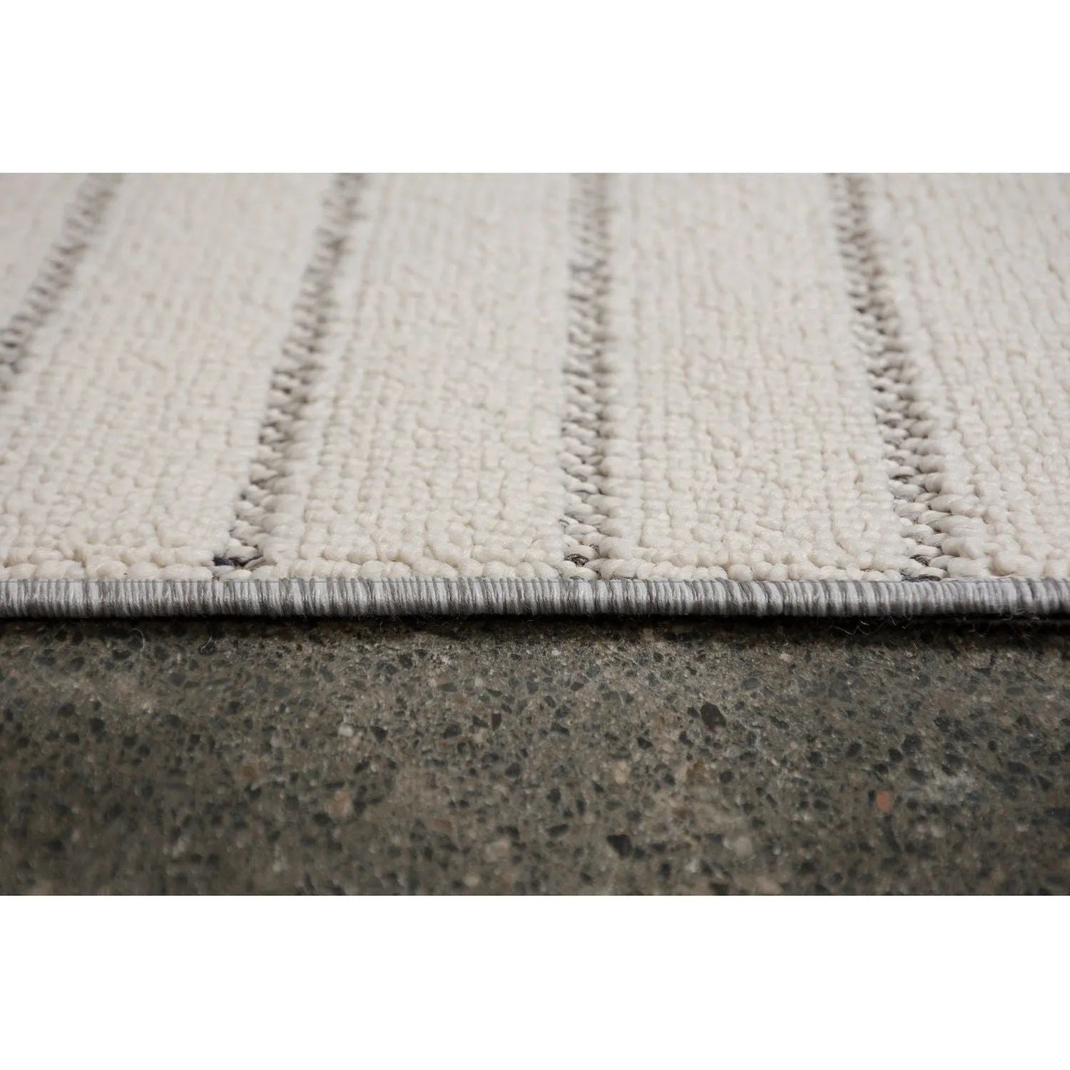 Renwil - Ambrose Rug - RAMB-10193-35 | Montreal Lighting & Hardware