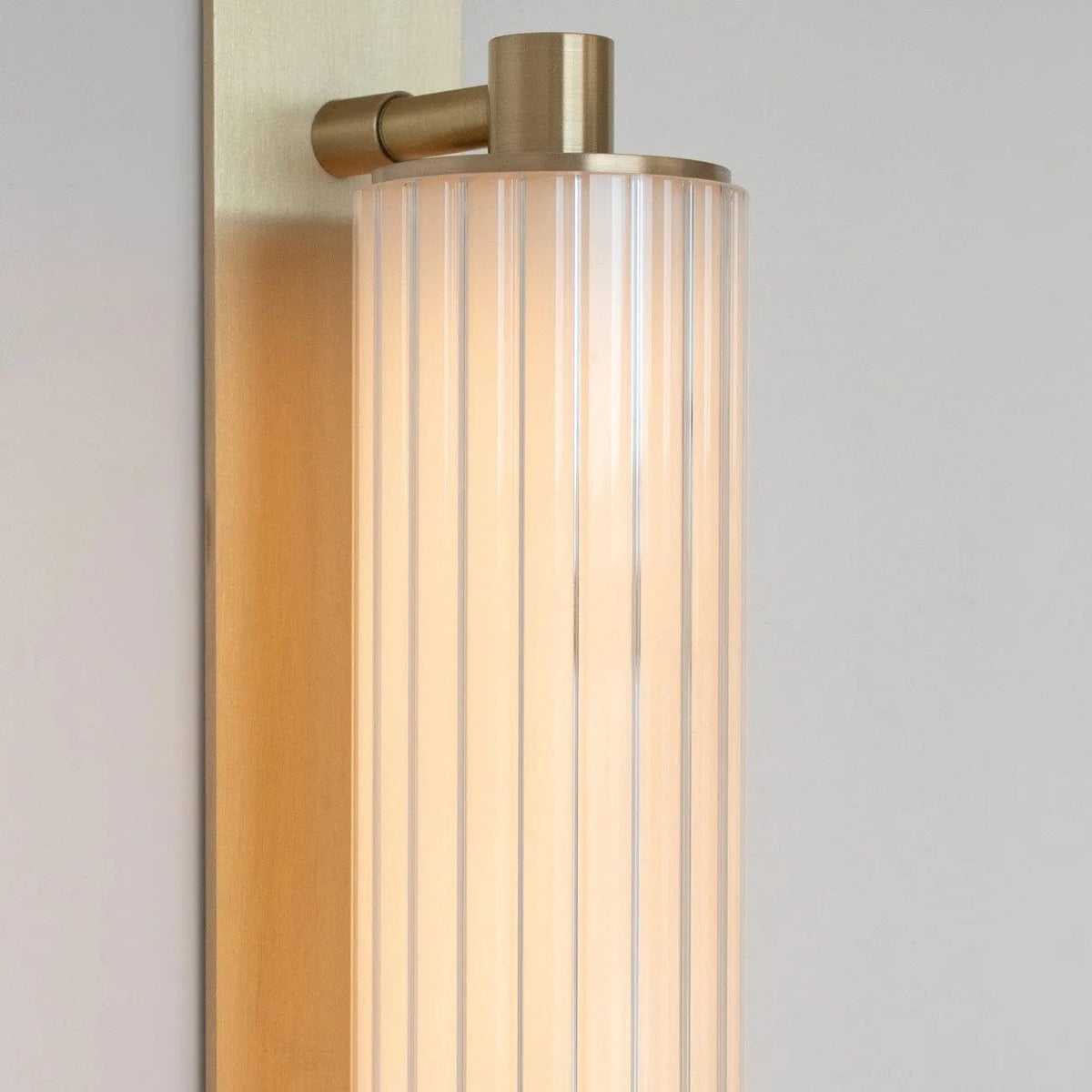 Ridgely Studio Works - Beacon S4 Wall Sconce - BCN-S4-WS-16-BNI-SCL | Montreal Lighting & Hardware