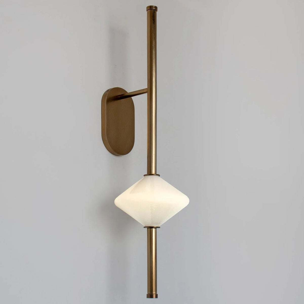 Ridgely Studio Works - Gem1 Wall Sconce - Fixed Arm - GEM1-WS-28-MB-FA-PL | Montreal Lighting & Hardware