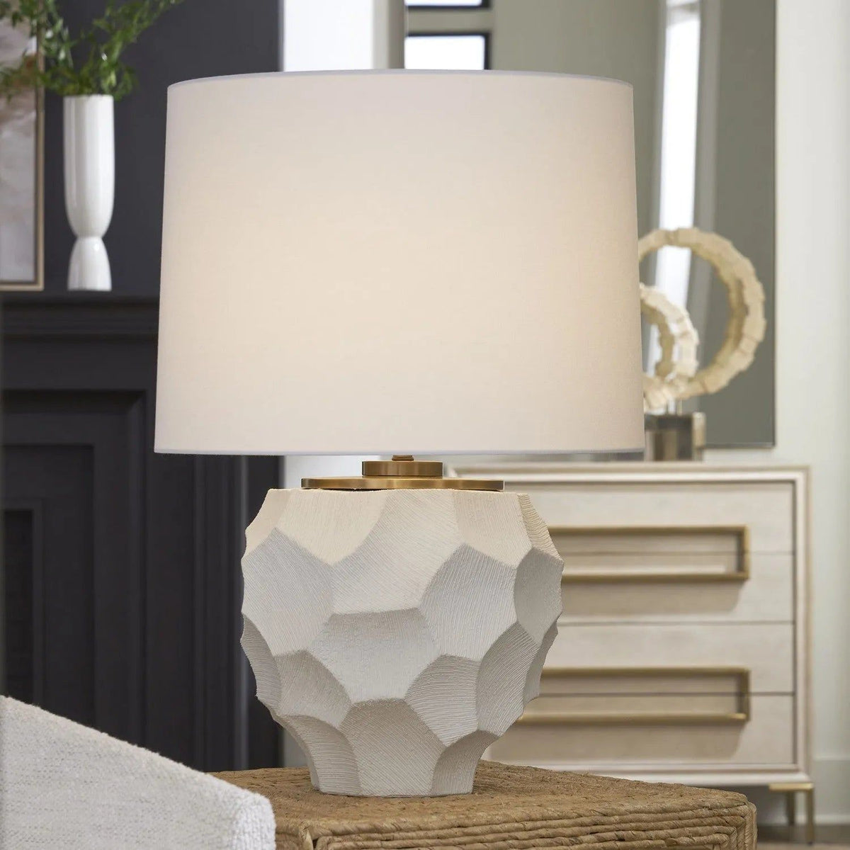 The Uttermost - On Edge Table Lamp - 30392-1 | Montreal Lighting & Hardware