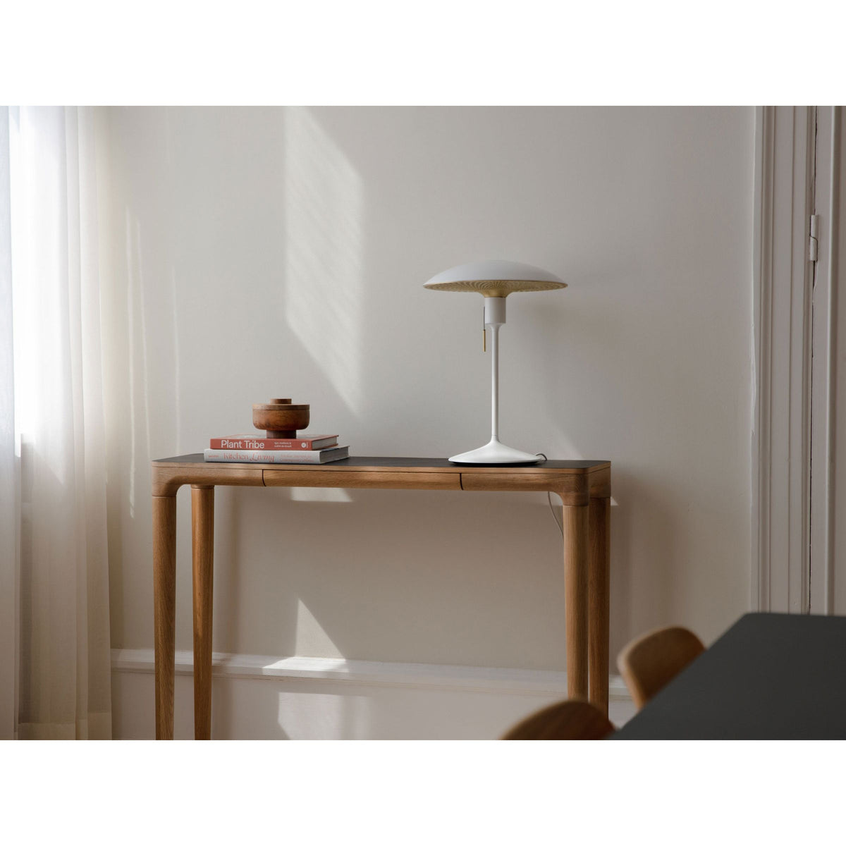 Umage - Manta Ray LED Table Lamp - 2442_4104 | Montreal Lighting & Hardware