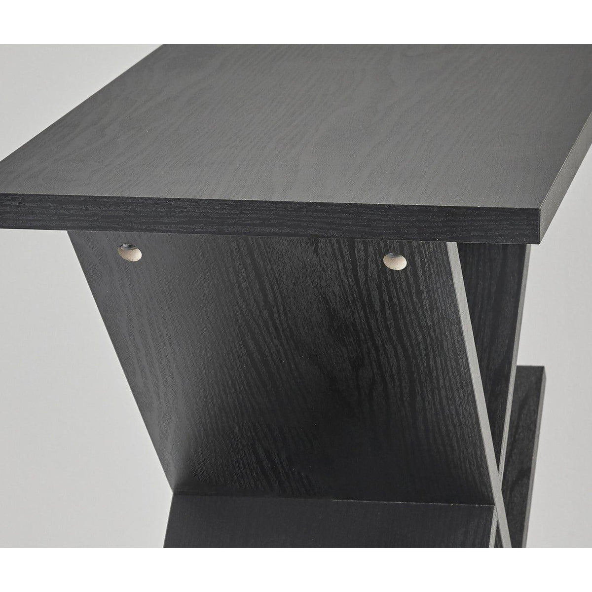 Table d'appoint en zigzag