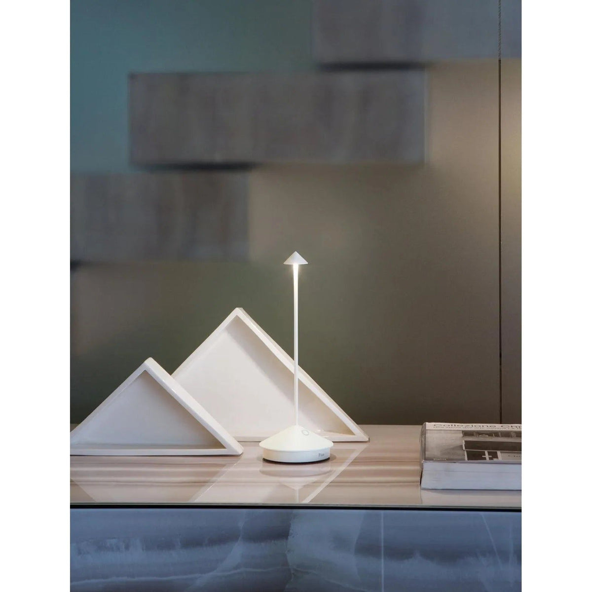 Zafferano America - Pina Pro Table Lamp - LD0650B3 | Montreal Lighting & Hardware