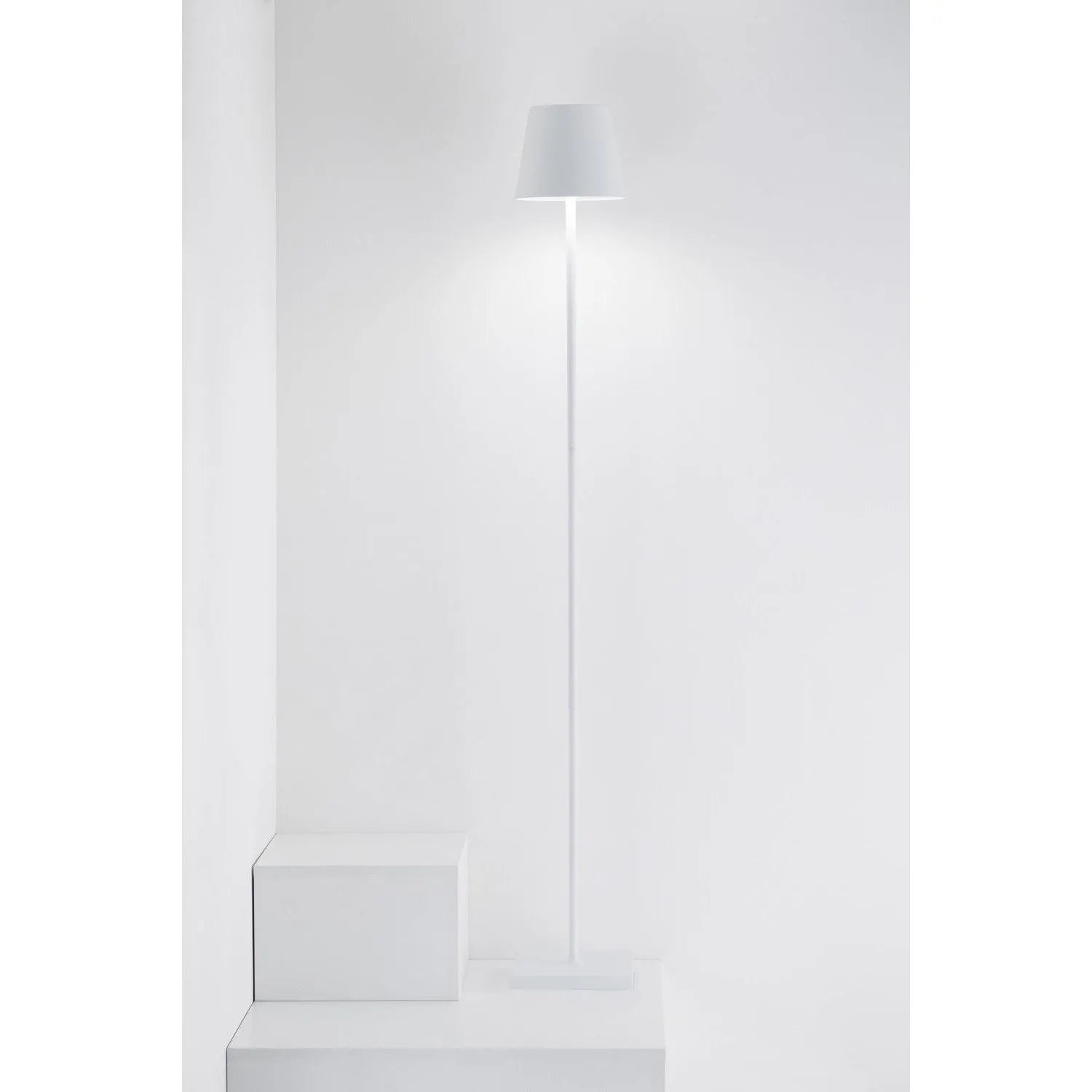 Zafferano America - Poldina LED Floor Lamp - LD0390B4 | Montreal Lighting & Hardware