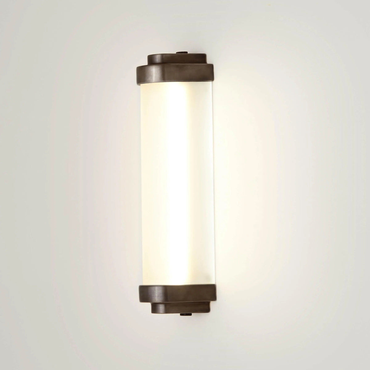 Davey Lighting - Cabin LED Wall Light - US-DP7218/27/BR/WE | Montreal Lighting & Hardware