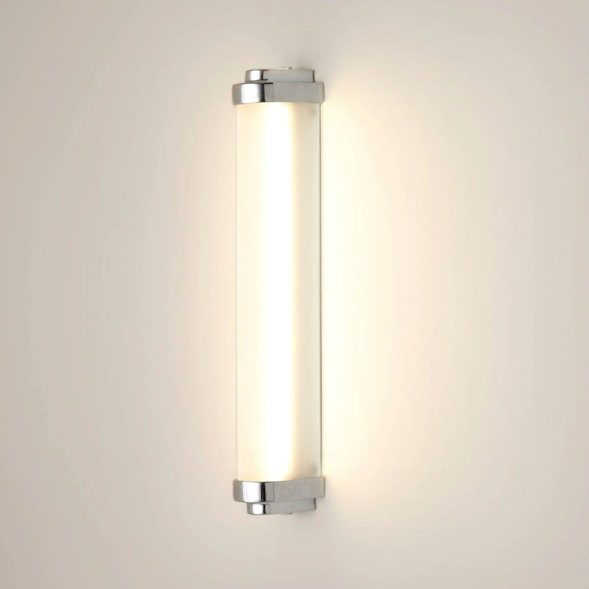 Davey Lighting - Cabin LED Wall Light - US-DP7218/40/CP | Montreal Lighting & Hardware