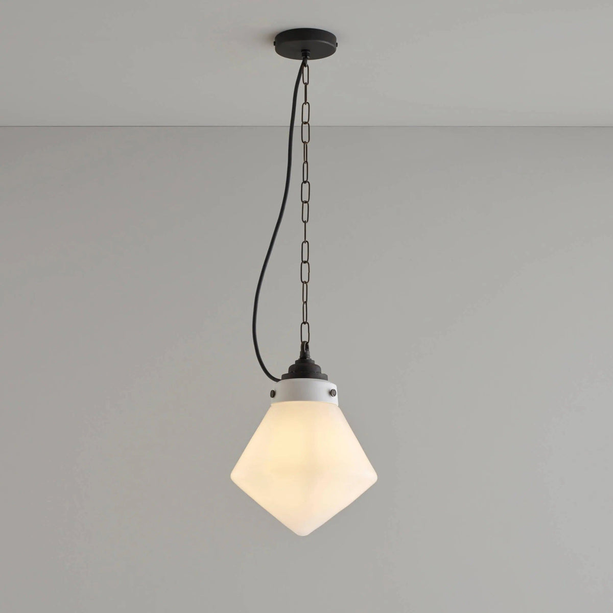 Davey Lighting - Point Pendant - US-DP8400/OP/WE | Montreal Lighting & Hardware